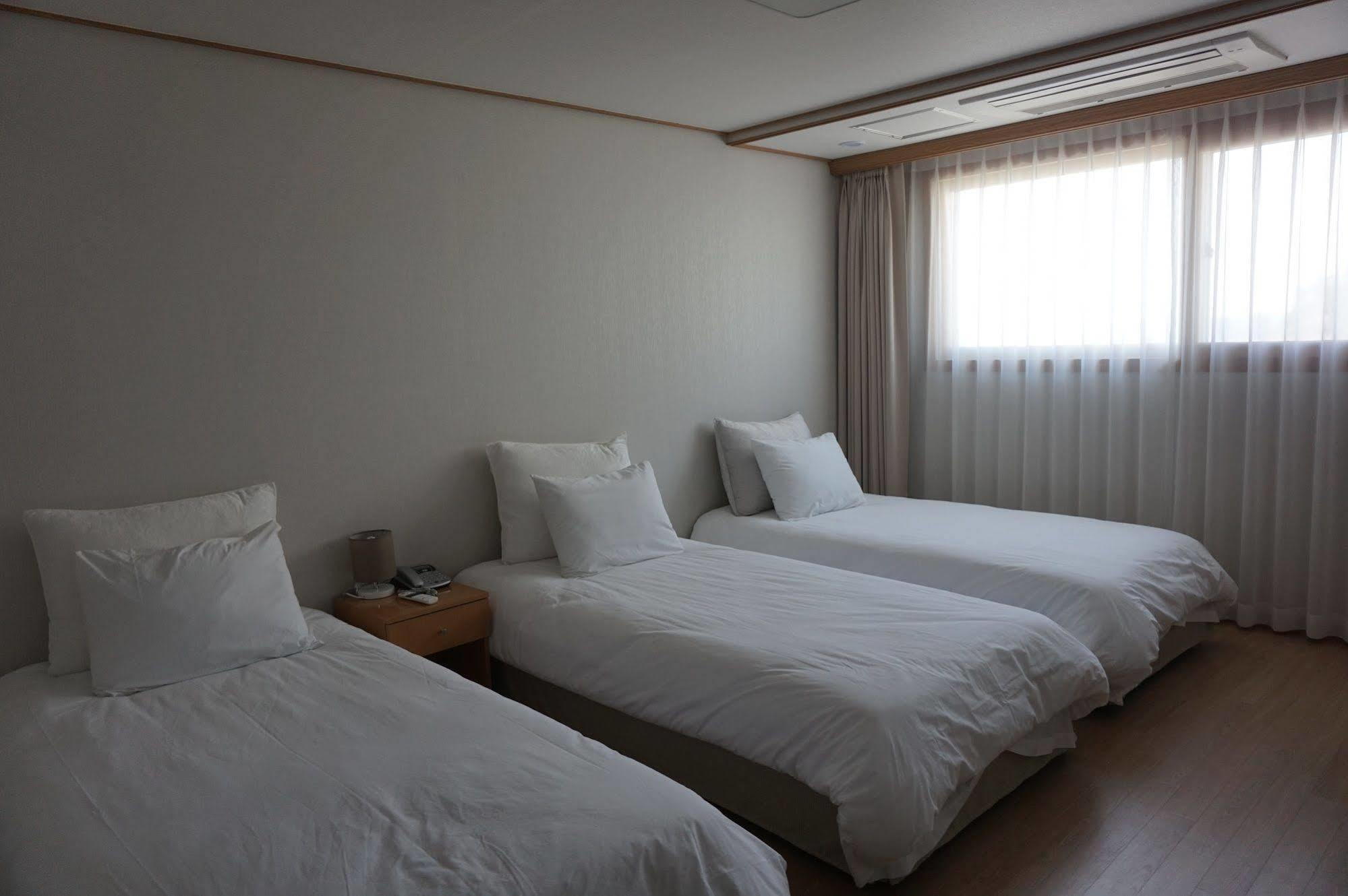 Seogwipo Dongwon Hotel Eksteriør billede