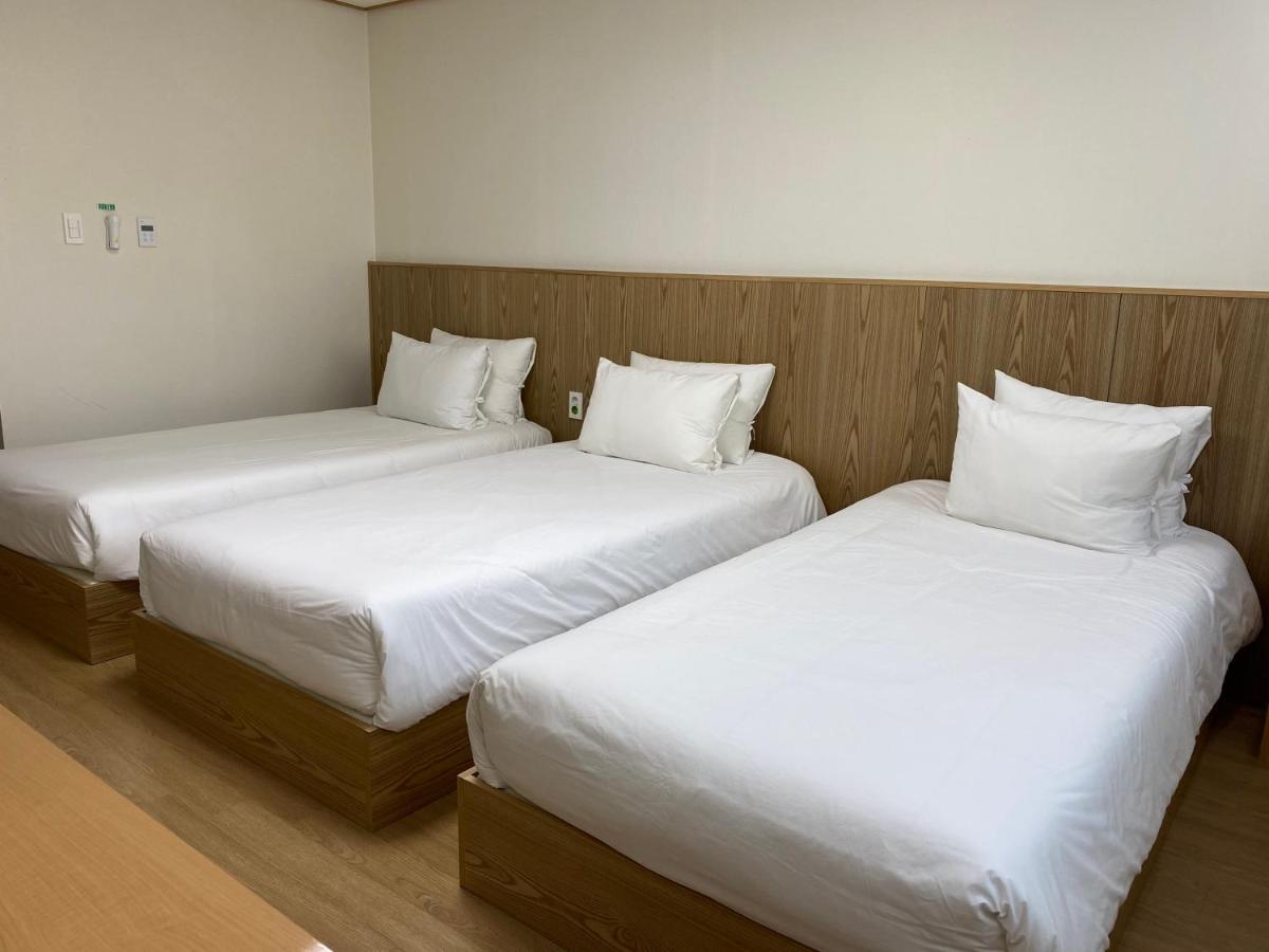 Seogwipo Dongwon Hotel Eksteriør billede
