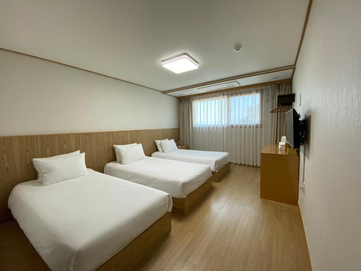 Seogwipo Dongwon Hotel Eksteriør billede